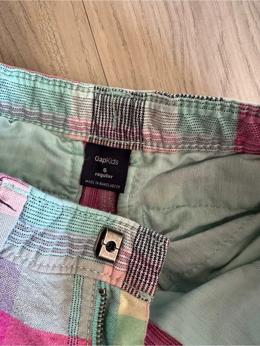 GAP lightweight plaid